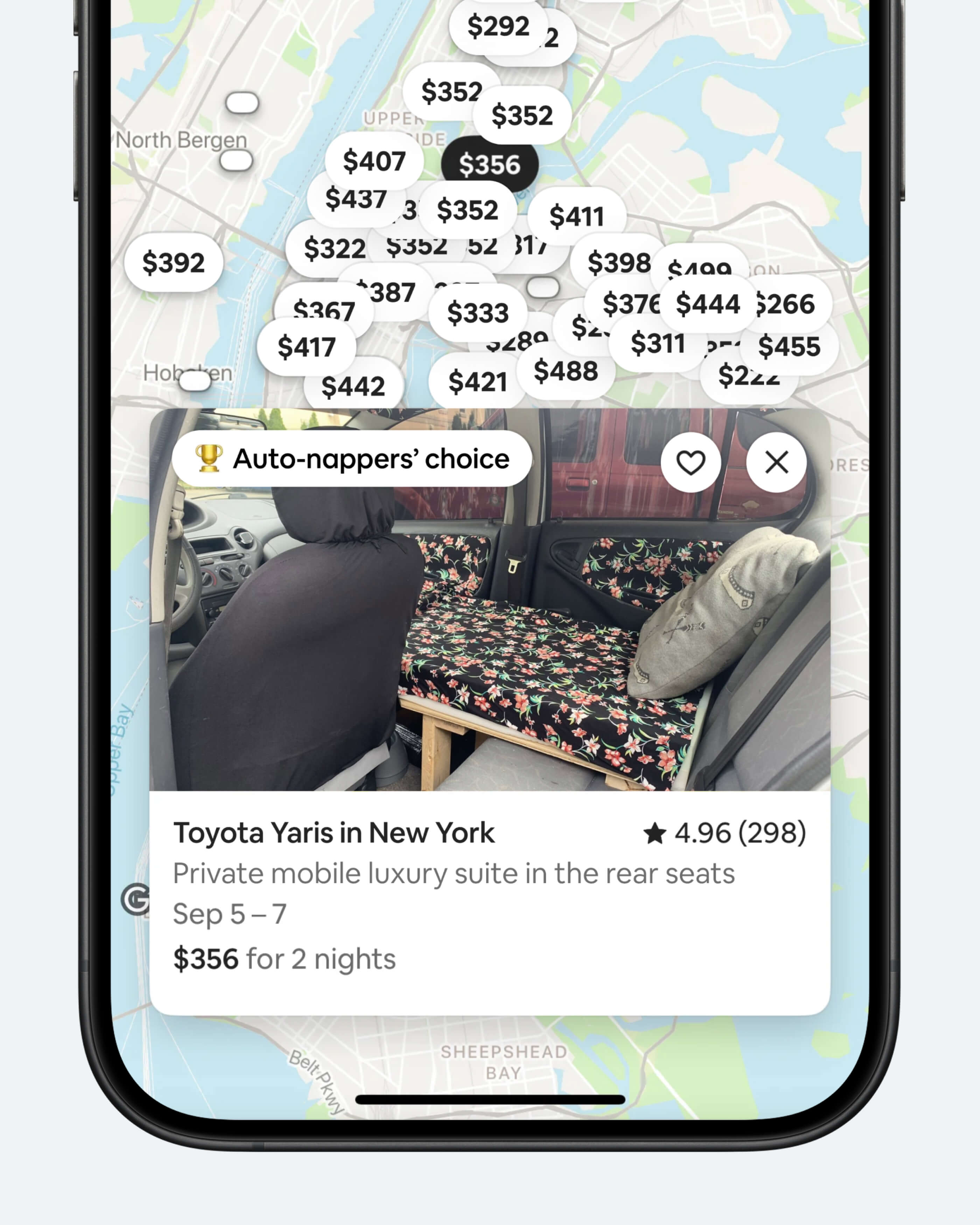 Концепт: интерфейс Airbnb с картой для аренды машин под ночлег в Нью-Йорке