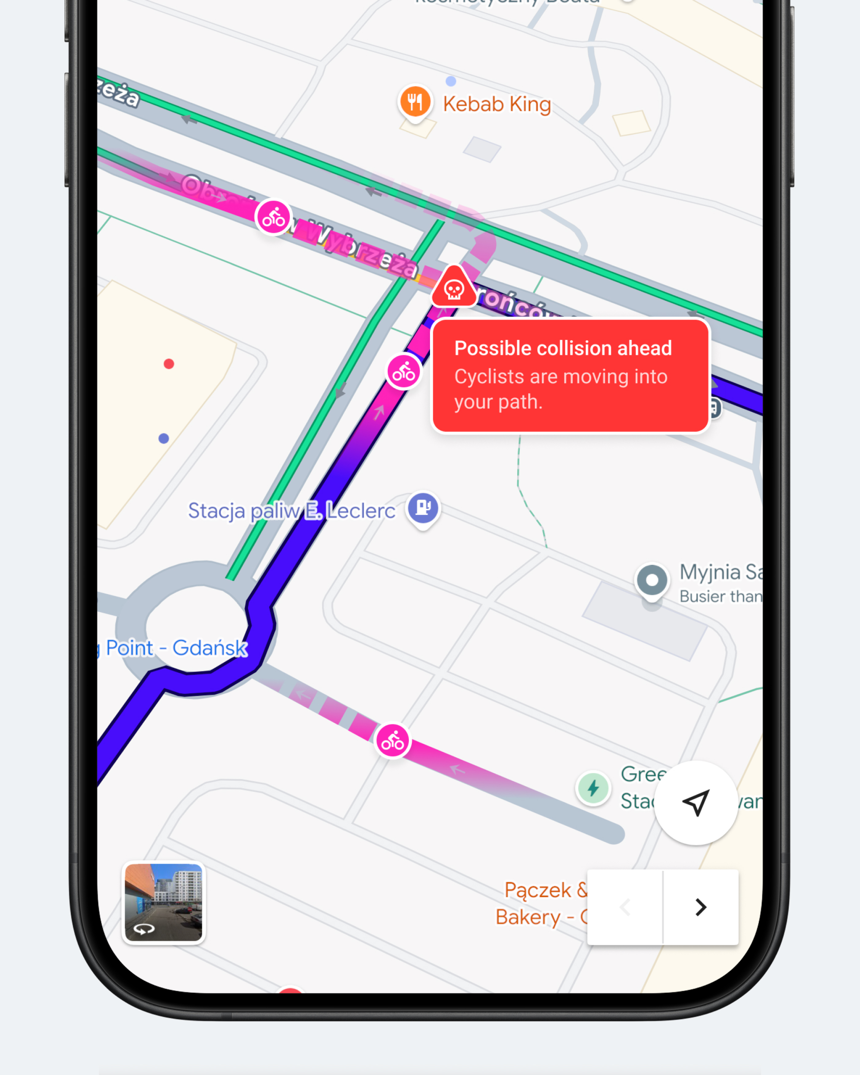Концепт: Google Maps с отслеживанием велосипедистов в реальном времени и предупреждением о столкновении